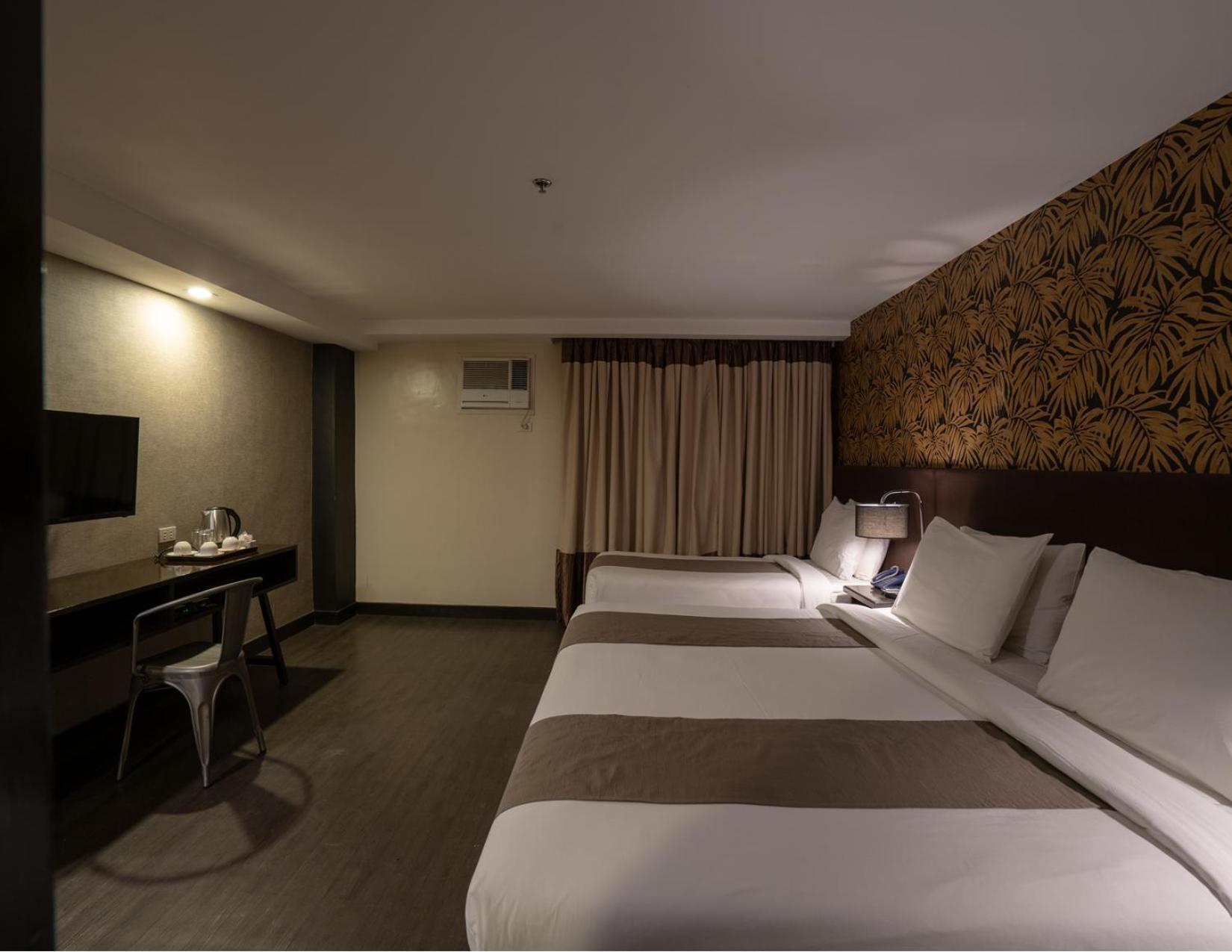 אילוילו Gt Hotel Jaro מראה חיצוני תמונה